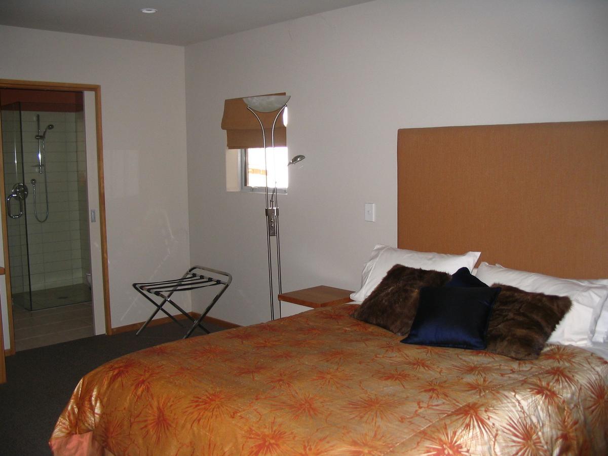 כרייסטצ'רץ' Onuku Bed And Breakfast מראה חיצוני תמונה
